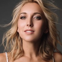 Елена Веснина